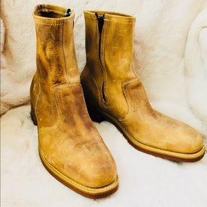 Hy-Test  VINTAGE dipper ankle boots size 9.5
